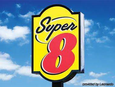 Super 8 By Wyndham Ionia Mi Otel Dış mekan fotoğraf